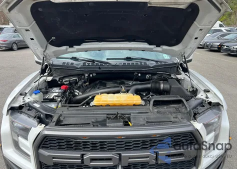 2018 Ford F150 Raptor из США, поврежденный, VIN 1FTFW1RG6JFB00567